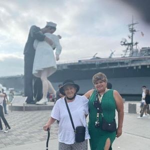 Meet your Posher, Luz